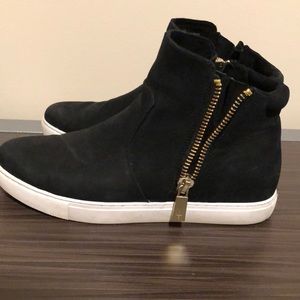 Kenneth Cole black shoes